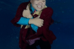 Underwater graduation