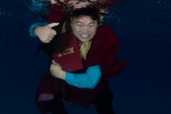Underwater graduation