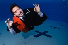 Underwater graduation